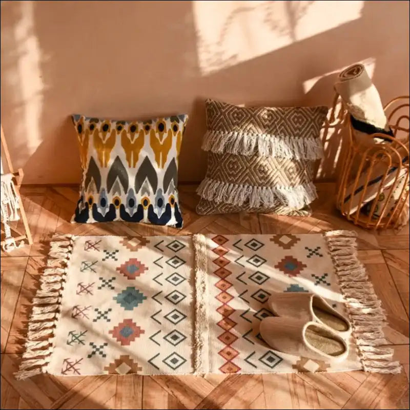Retro Bohemian Hand Woven Tassel Carpet for Home Living Room